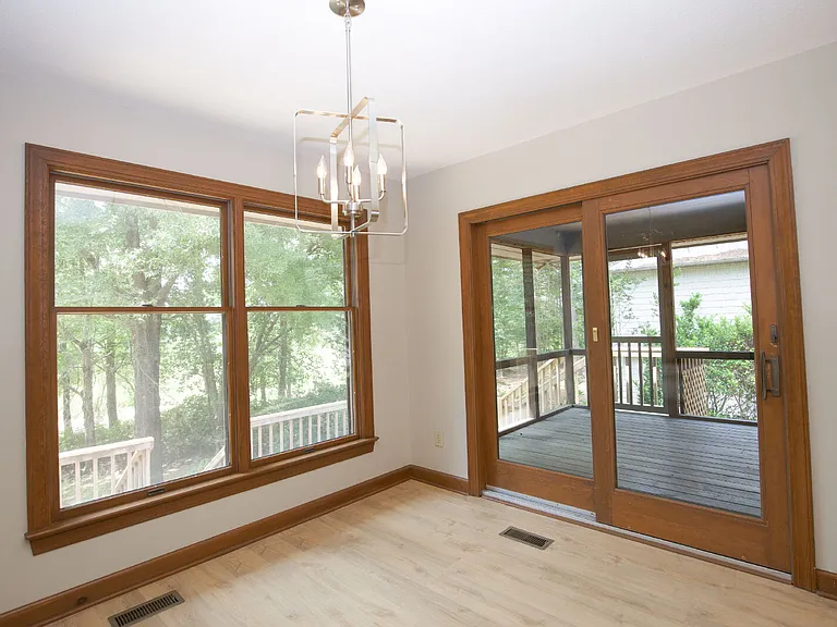 962 Water Oak Pl — Photo 16
