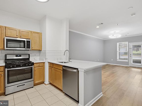 5th image of 5172 William Colin Ct #A