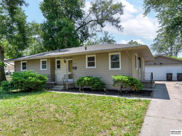 4483 Ellison Ave, Omaha, NE 68111