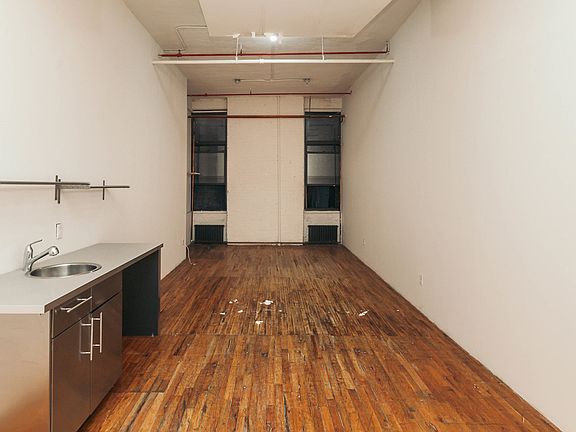 4th image of 28 Scott Ave APT 117