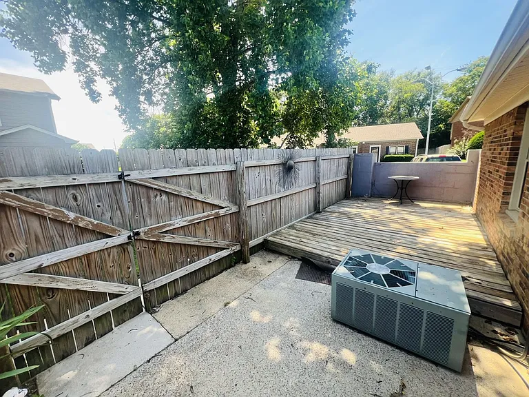 8142 Oldfield Rd SW #6E — Photo 9