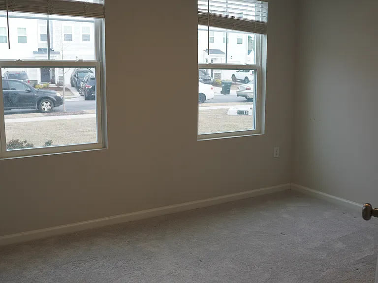 2626 Chert Ln — Photo 10