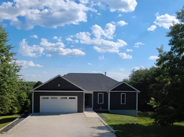 5400 Richmond Hwy, Gladstone, VA 24553