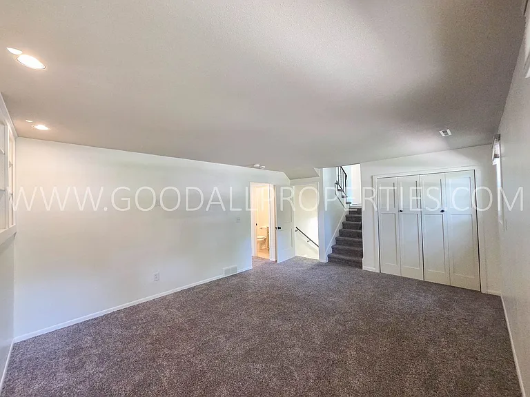 2908 78th St — Photo 11