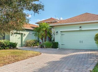 300 Sorrento Rd, Poinciana, FL 34759