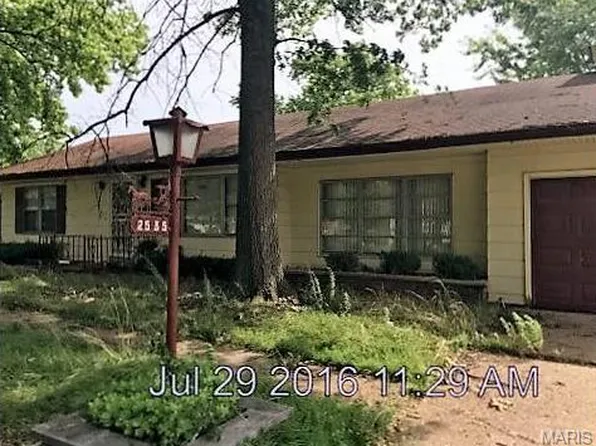 2535 Center Ave, Saint Louis, MO 63136