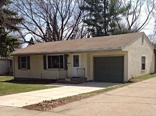 858 California Ave W, Saint Paul, MN 55117