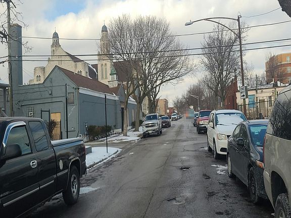 4th image of 6322 S Washtenaw Ave
