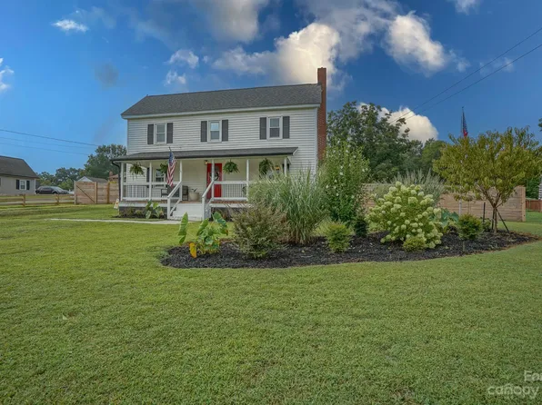 8700 Lee St, Mount Pleasant, NC 28124