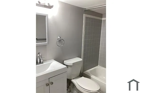Building Photo - 2875 Mayfield Ave #A