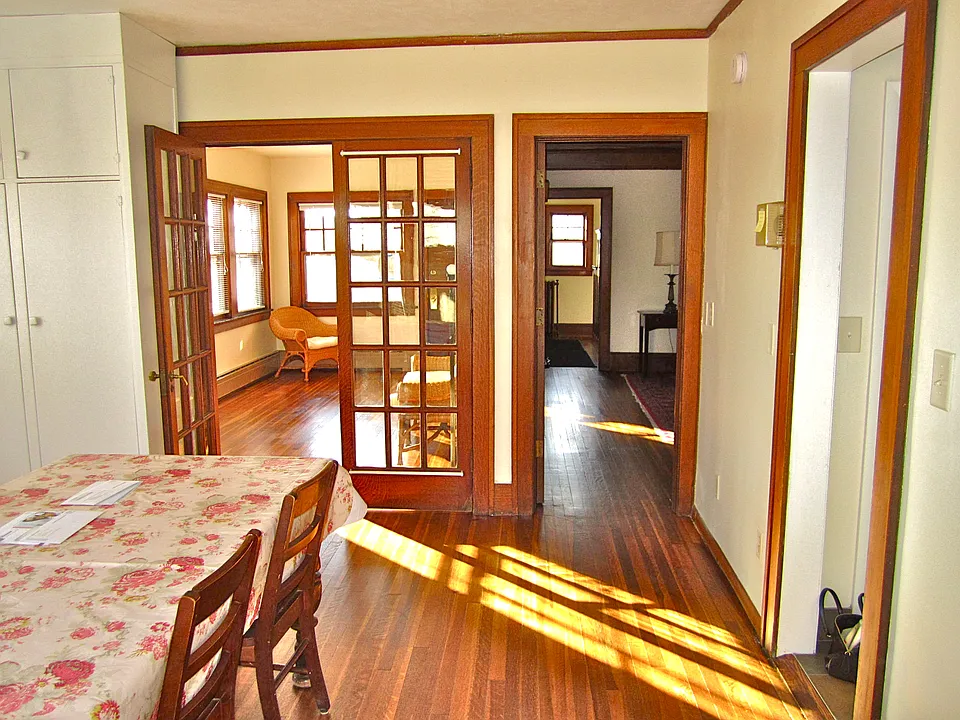 805 E River Pkwy
