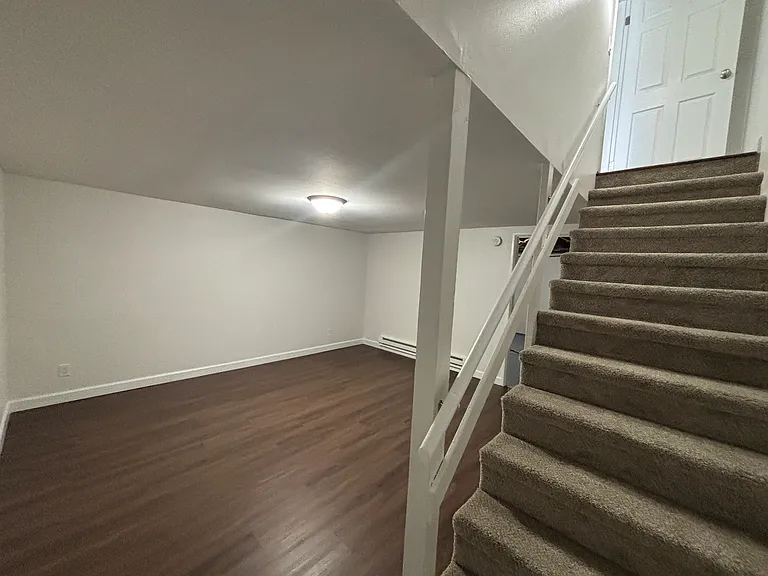 575 Schiller St #17 — Photo 20