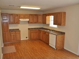 721 4th St, Eddy, TX 76524