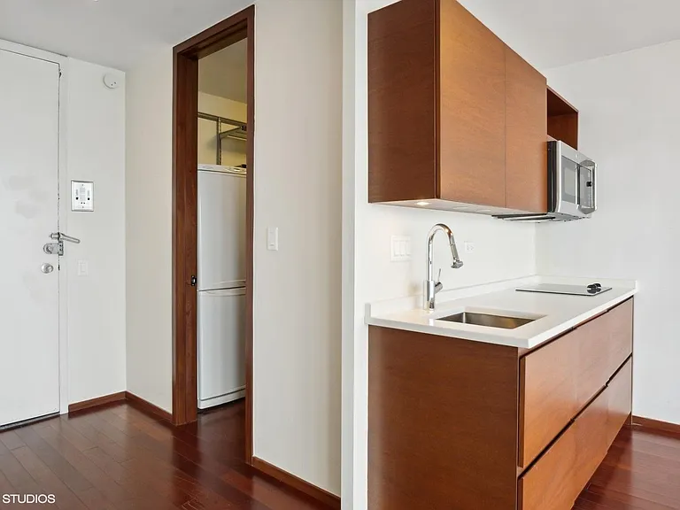 900 N Lakeshore Dr #514 — Photo 8
