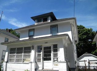 1220 S State Ave, Freeport, IL 61032