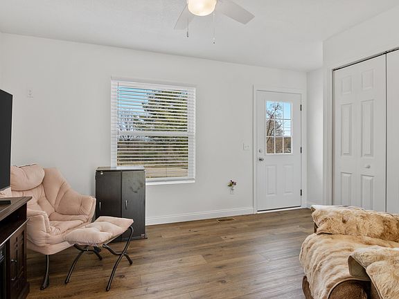 3rd image of 8197 Ballard St
