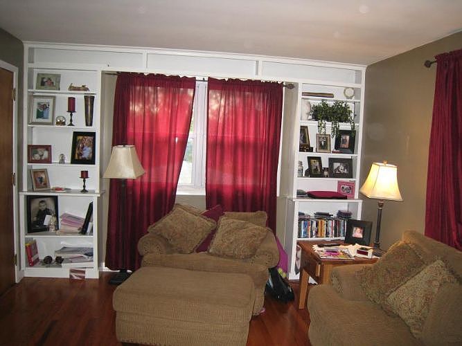 2nd image of 516 Victory Ave