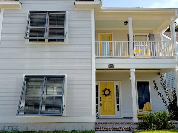1694 Sparkleberry Ln, Johns Island, SC 29455