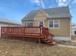 1360 Monroe St, Fremont, NE 68025