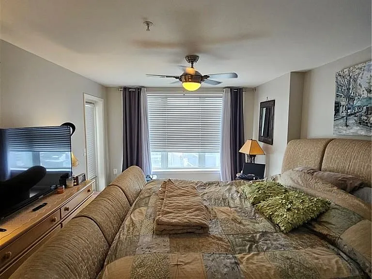 3334 Peachtree Rd #1714 — Photo 17