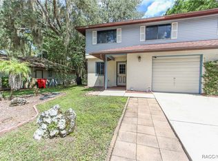 7 Moser Ct N, Homosassa, FL 34446