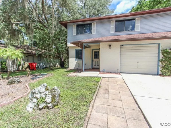 7 Moser Ct N, Homosassa, FL 34446