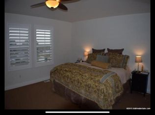 6881 N Snively Ct, Stansbury Park, UT 84074