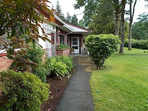 2nd image of 14907 13th Ave S