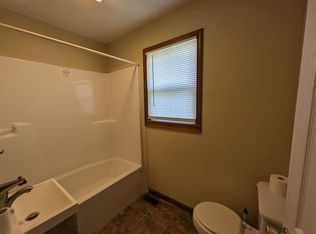 3298 E Highway 54, El Dorado Springs, MO 64744