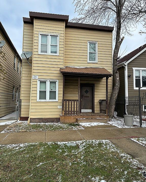 1st image of 2854 W 38th Pl