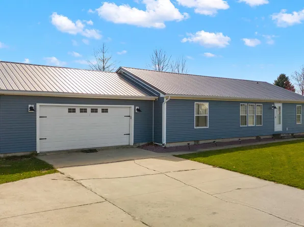 16224 Crimson Ave, Goshen, IN 46528