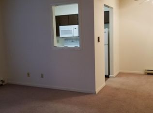 115 Essington Rd APT 6, Joliet, IL 60435