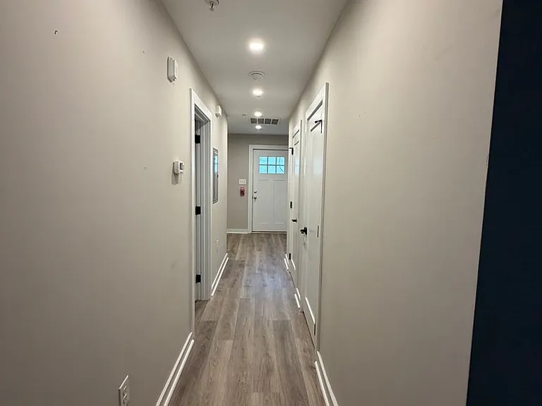 114 York Road — Photo 14