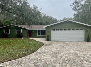 18205 Griffith Rd, Lutz, FL 33548