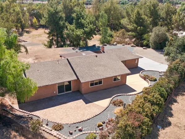 1029 Olive Ave, Ramona, CA 92065
