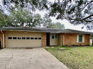 2209 Belegarde Dr, Bay City, TX 77414