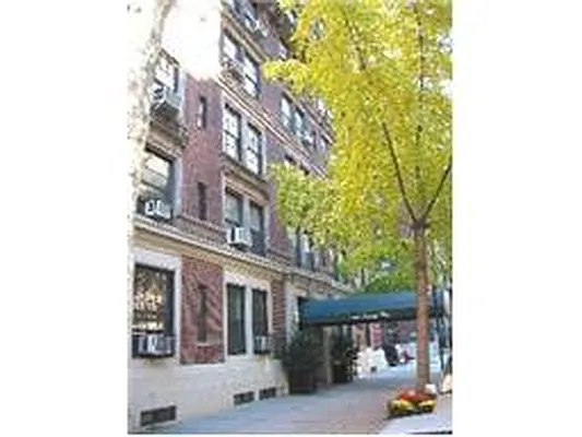 Sold by Douglas Elliman | media 14