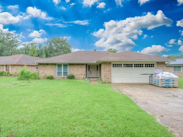 9248 Dawn Ridge Dr, Shreveport, LA 71118