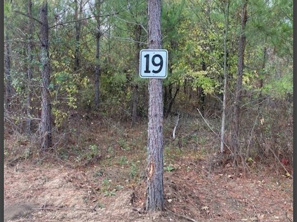 1st image of 19 Hidden Pines Loop