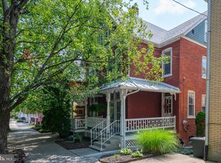 524 W James St, Lancaster, PA 17603