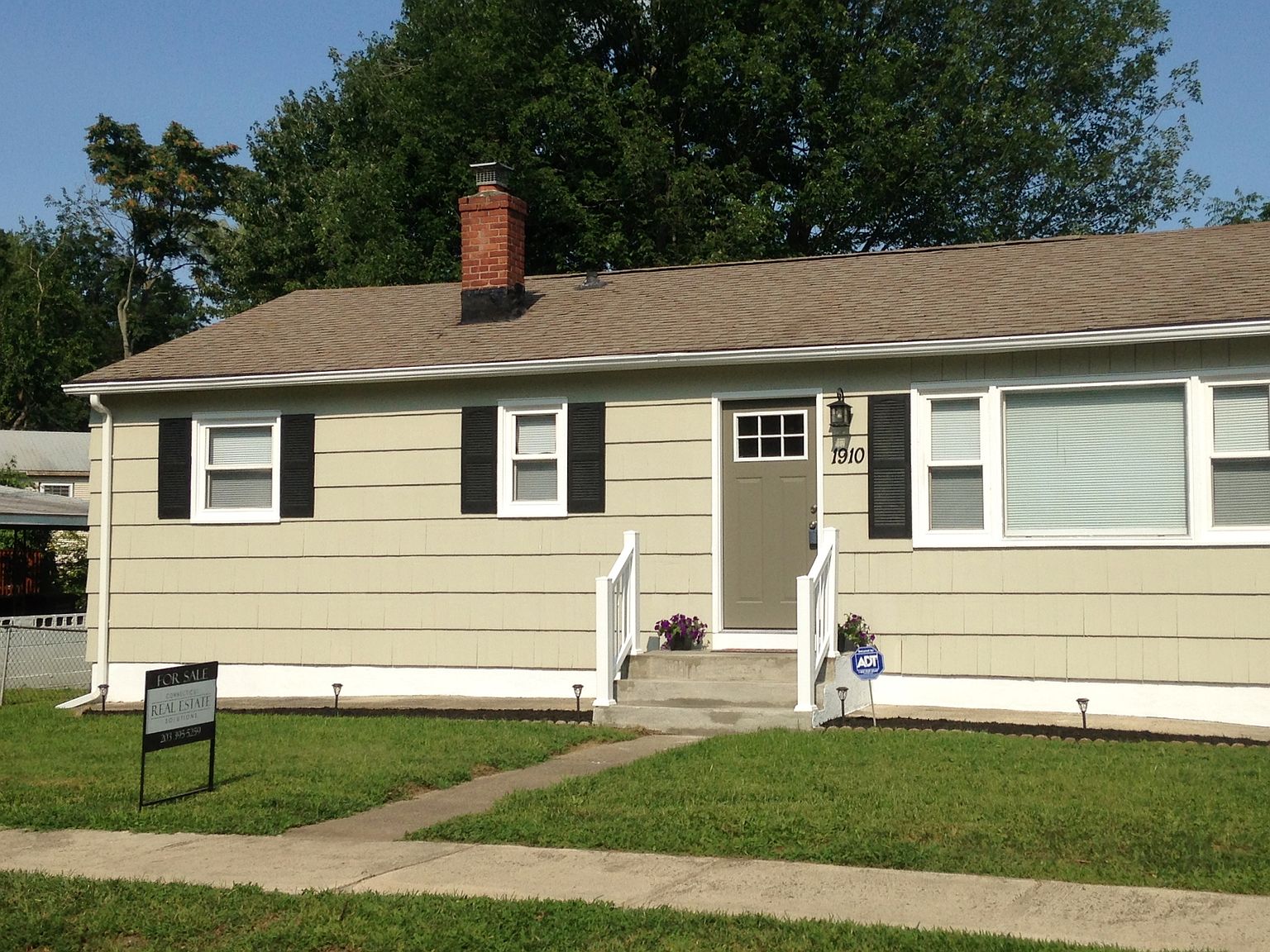 1910 Reservoir Ave, Bridgeport, CT 06606 Zillow