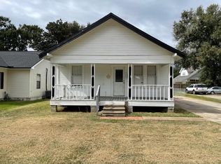 4685 Pinetop Rd, Groves, TX 77619