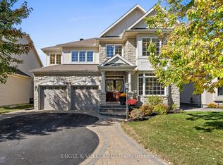788 Kilbirnie Dr, Ottawa, ON K2J 0M4
