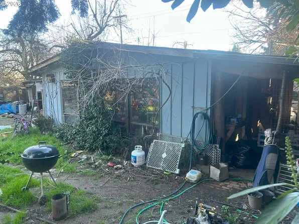 1991 SE Minter Bridge Rd, Hillsboro, OR 97123