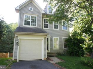 9223 Greenshire Dr, Manassas Park, VA 20111