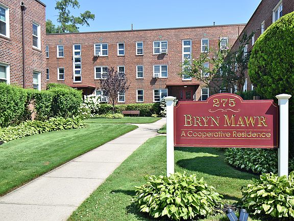 2nd image of 275 Maple Ave #D1