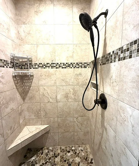 1200 S Kalanchoe Ave — Photo 2