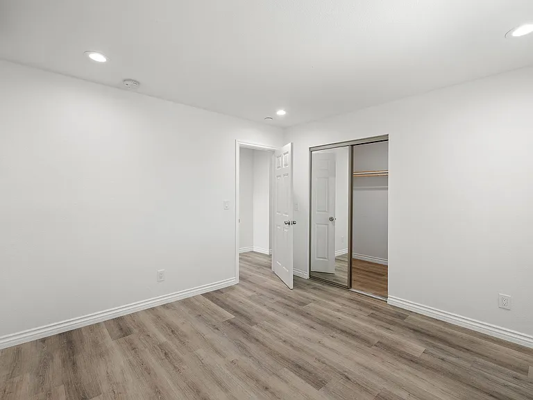 535 Wilson Ave #A — Photo 25
