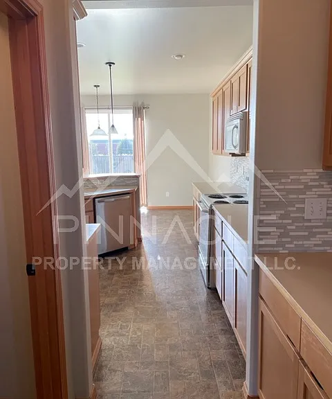 1808 W Clearview Dr — Photo 6