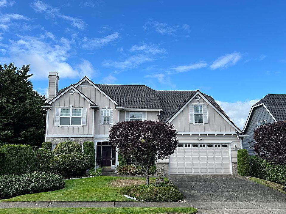 2nd image of 3402 42nd Ave NE